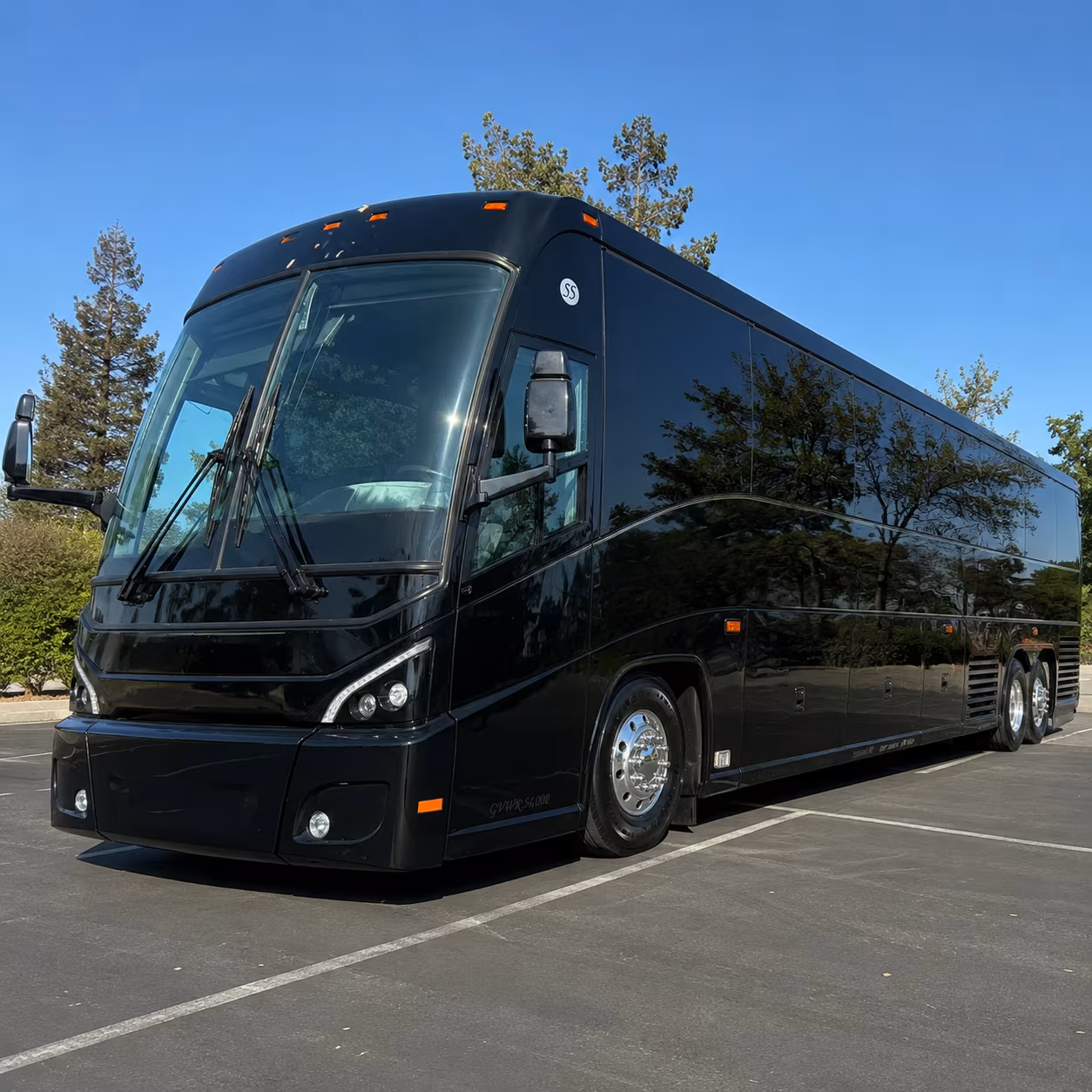 clintoncharter bus rental