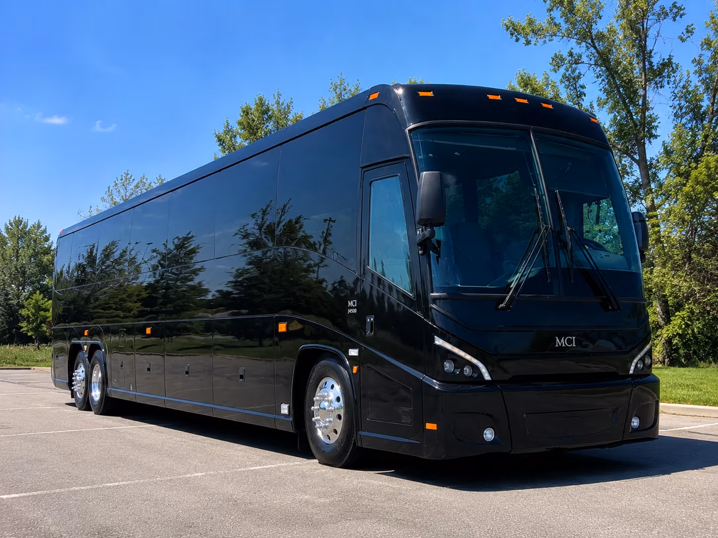 move your wedding party between clinton s rural venues with ease