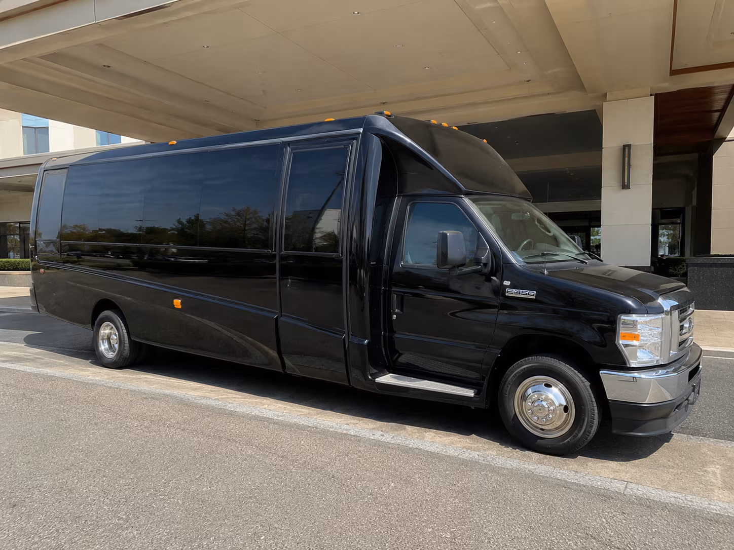 party buses with led lighting and sound systems for clinton prom night