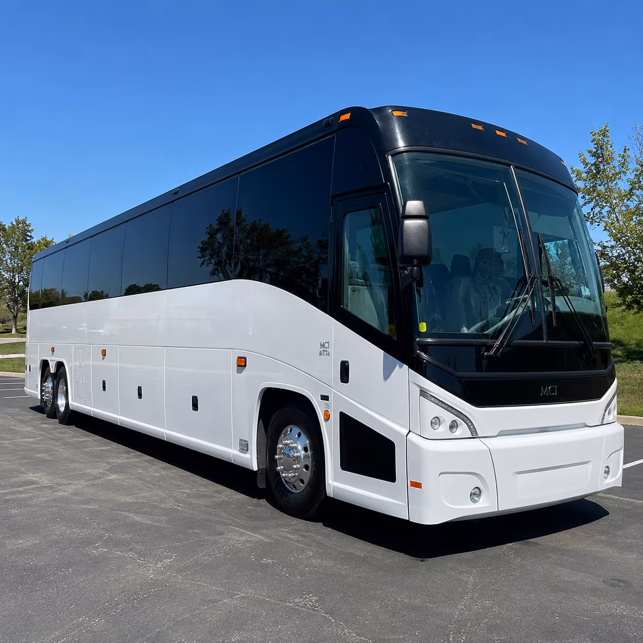 these are the vehicles clinton travelers need for early morning and late night airport runs